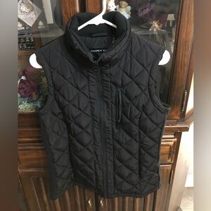 Andrew Marc Women's Black Quilted Vest size Small